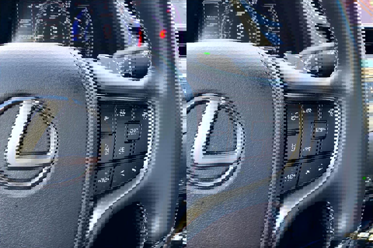 Used 2019 Lexus ES 350 w/ Luxury Package image 24