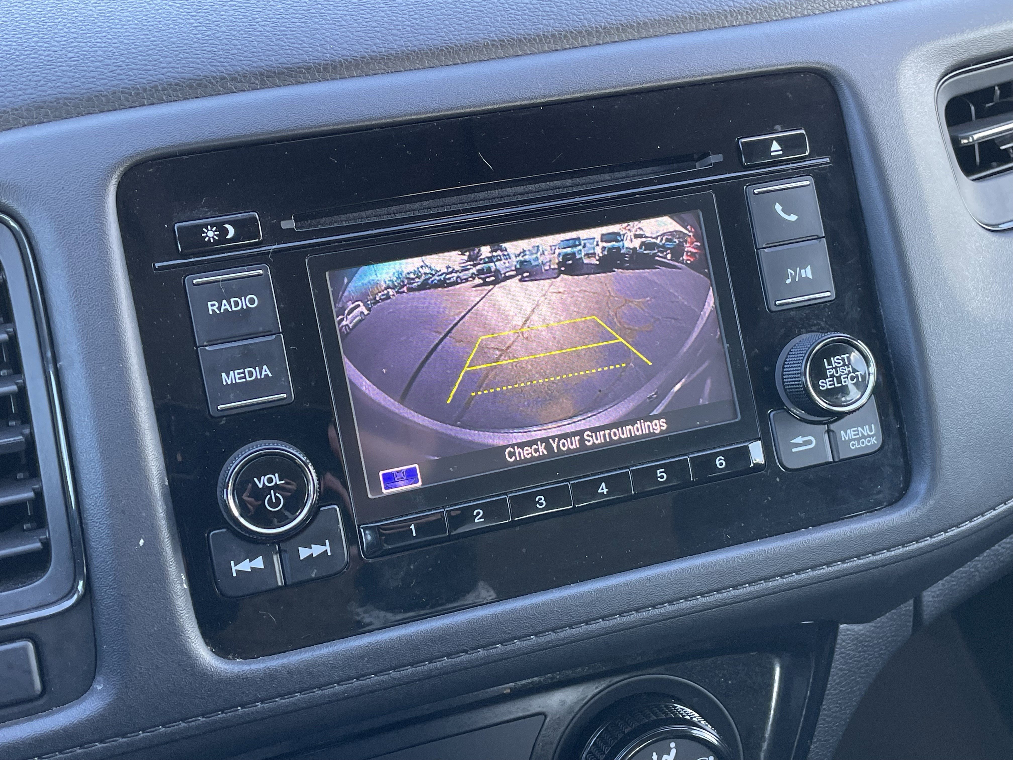 Used 2021 Honda HR-V LX image 24