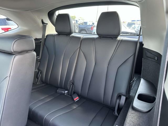 Used 2022 Acura MDX SH-AWD w/ Technology Package image 8