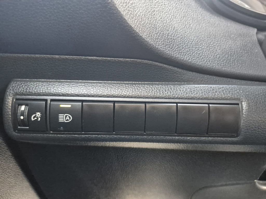 Used 2024 Toyota Corolla LE image 25