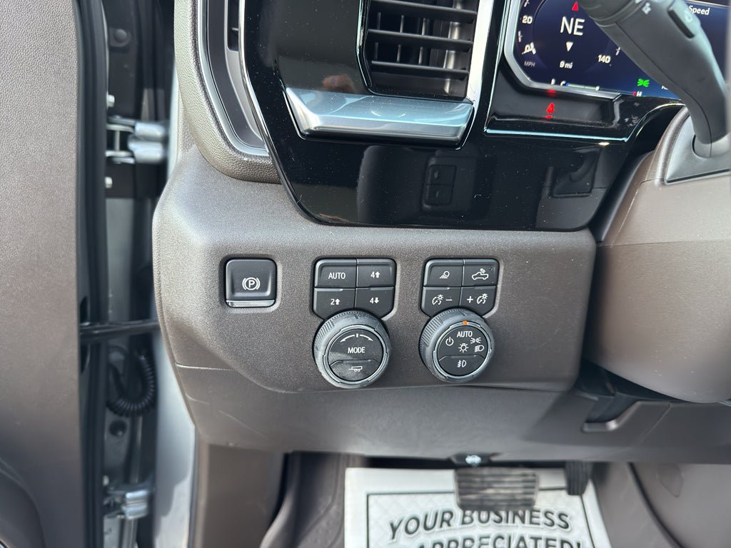 New 2026 Chevrolet Silverado 1500 RST w/ Redline Edition AWD/4WD image 19