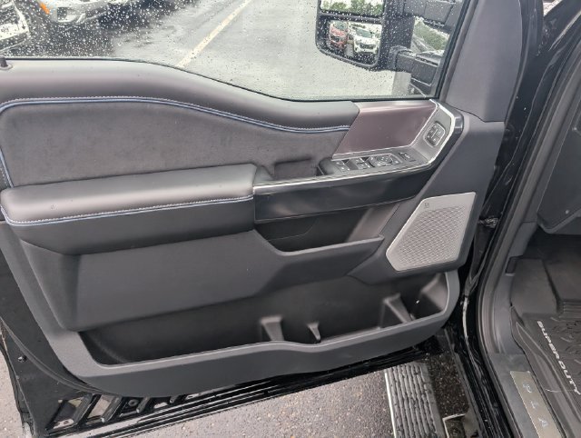 New 2026 Ford F350 Platinum AWD/4WD image 16