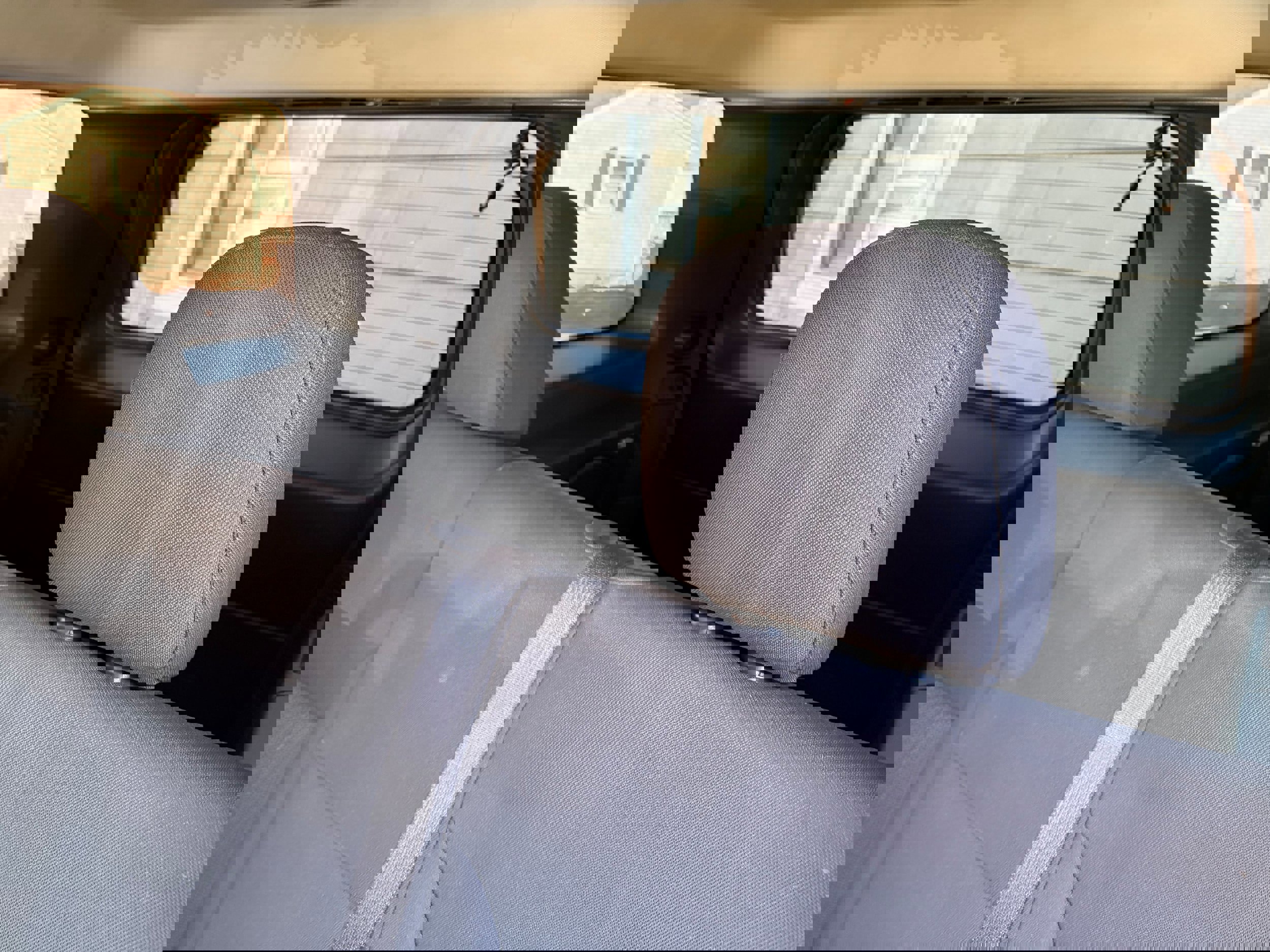 Used 2011 Jeep Liberty Sport image 15