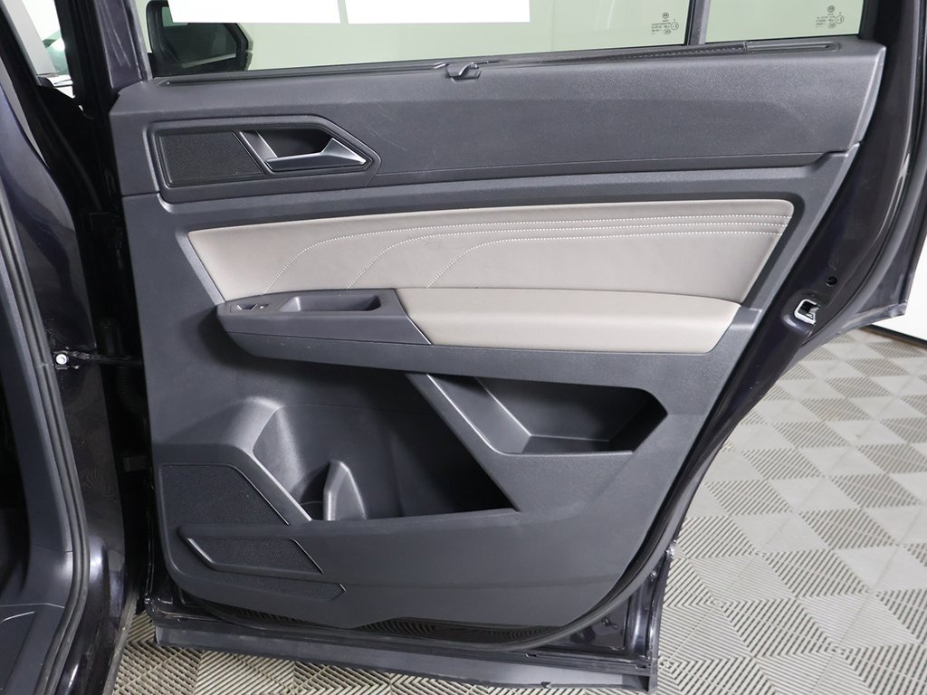 Used 2021 Volkswagen Atlas SE image 25