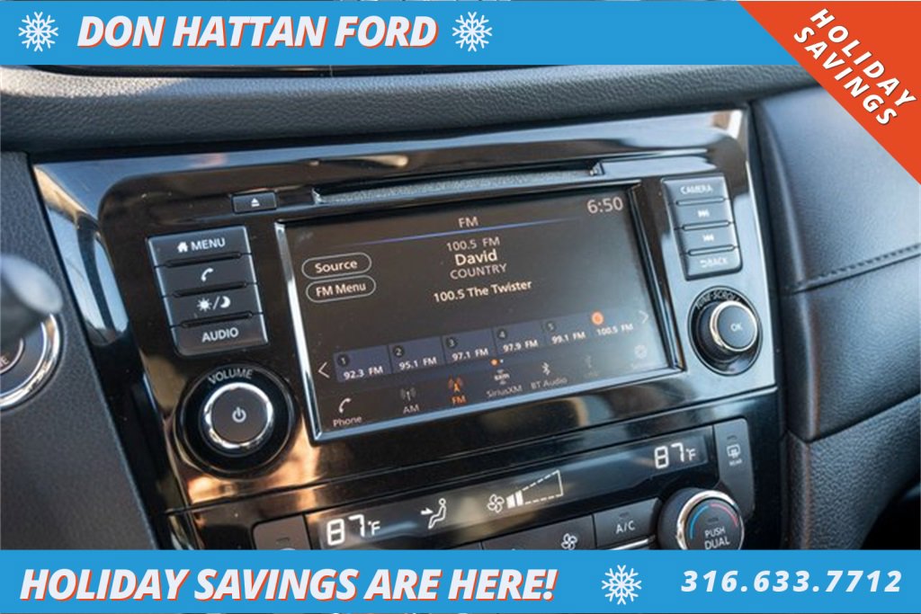 Used 2018 Nissan Rogue SV image 9