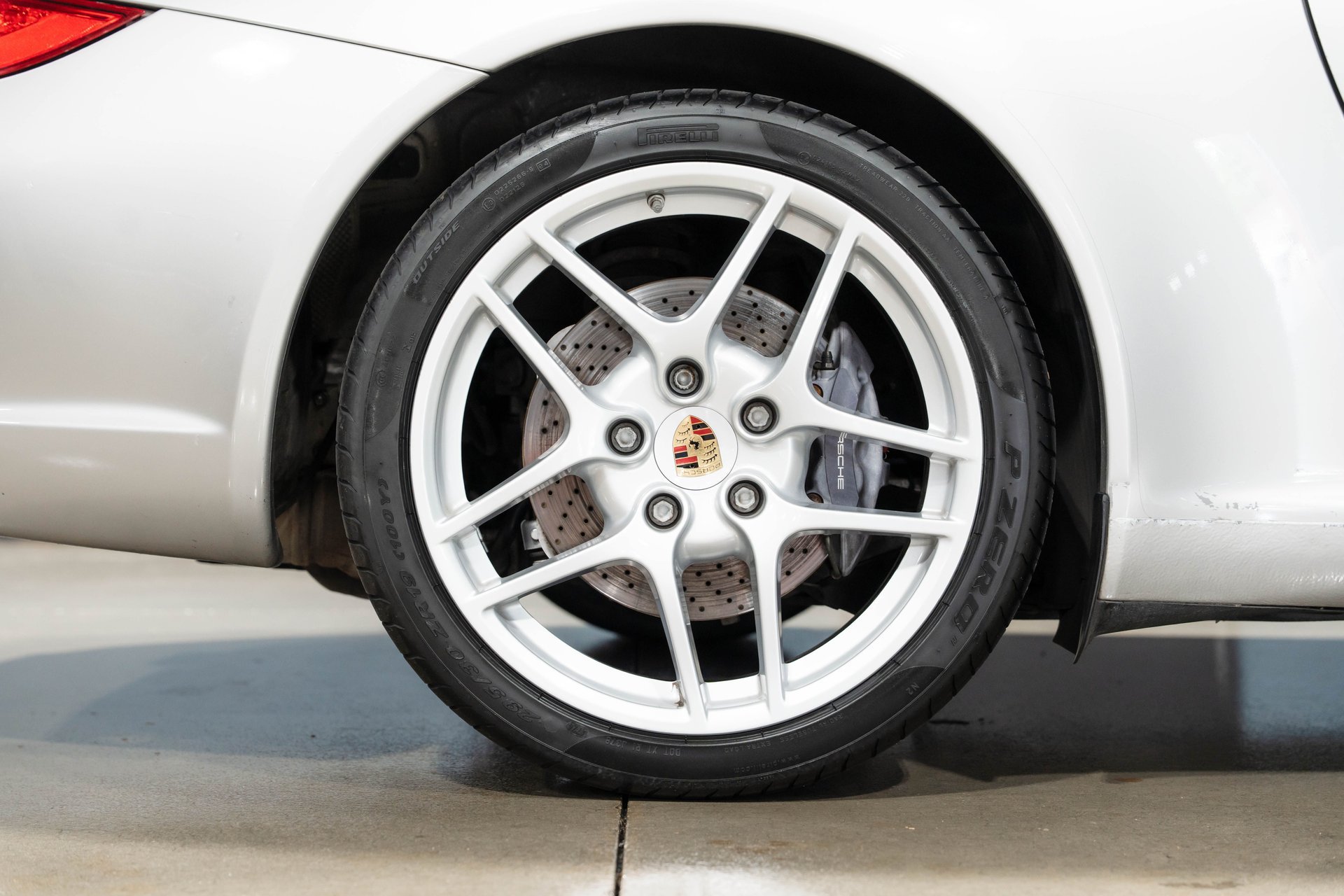 Used 2009 Porsche 911 Carrera RWD image 28