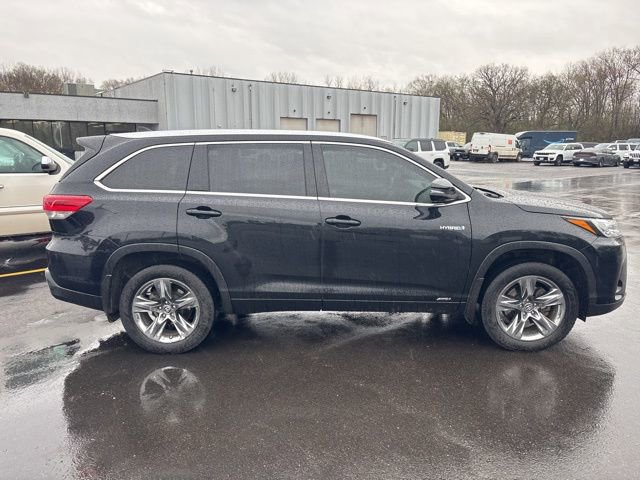 Used 2019 Toyota Highlander Limited Platinum AWD/4WD image 11