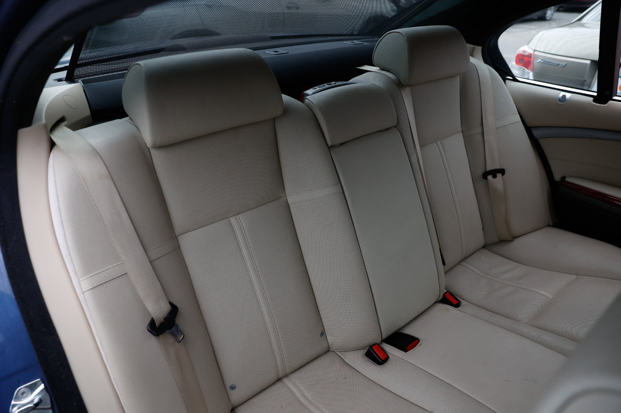 Used 2008 BMW ALPINA B7 7-SERIES 4DR SEDAN image 16