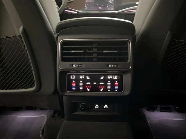Used 2026 Audi Q8 Premium Plus AWD/4WD image 71