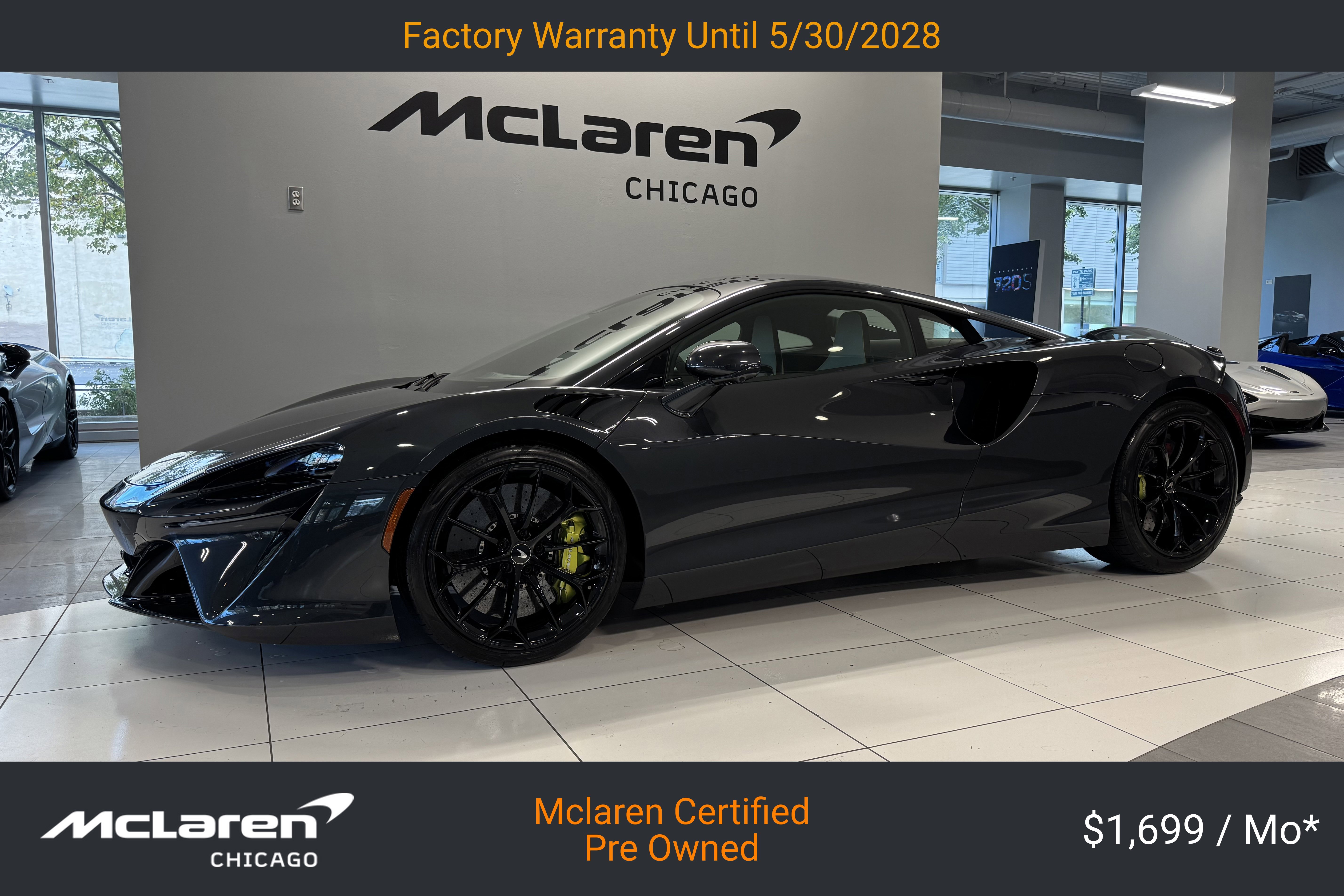 Used 2023 McLaren Artura image 1