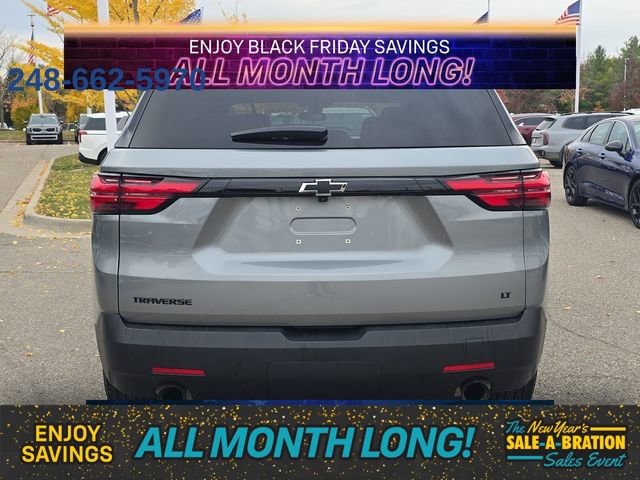 Used 2023 Chevrolet Traverse LT image 5