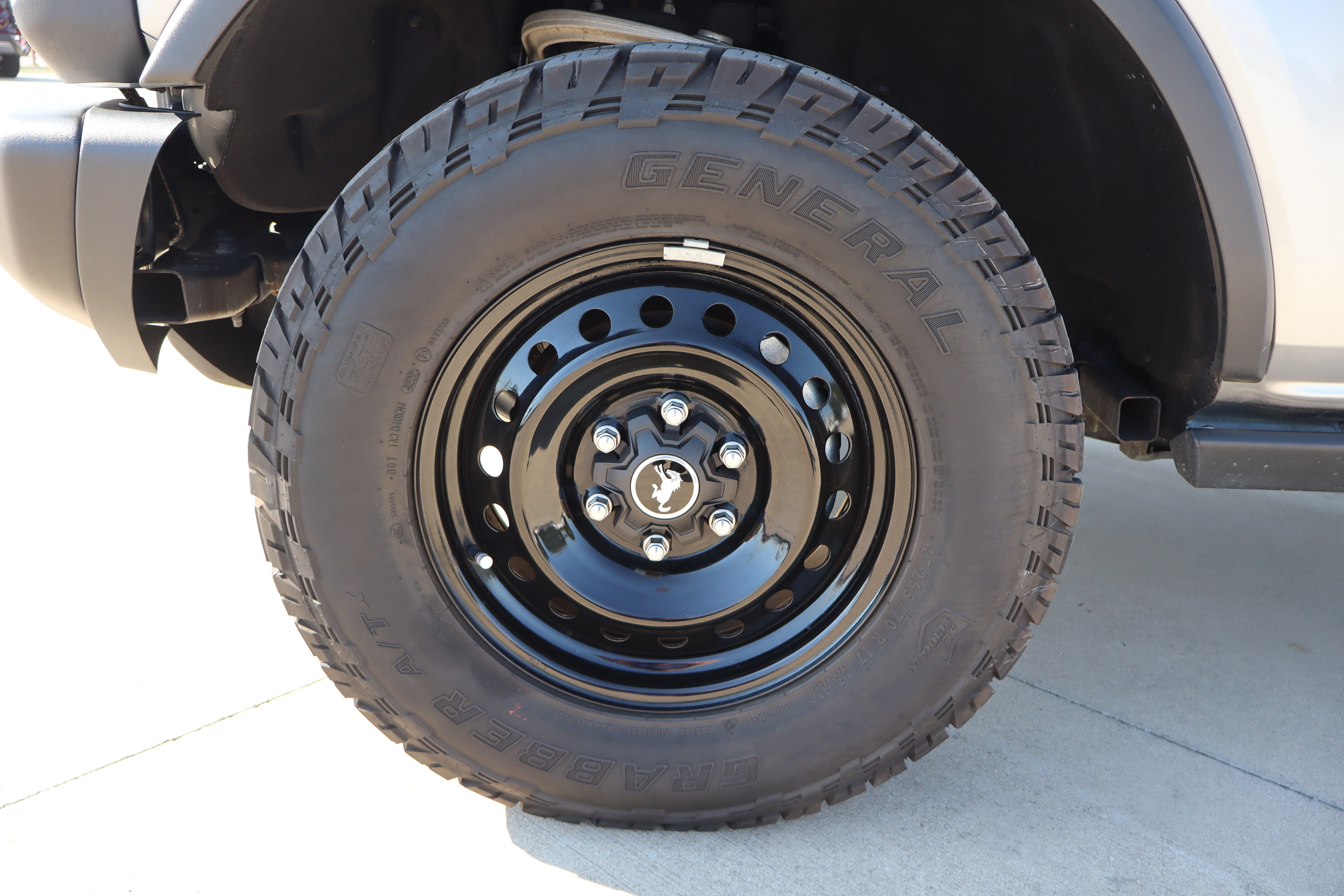 Used 2022 Ford Bronco Black Diamond AWD/4WD image 28