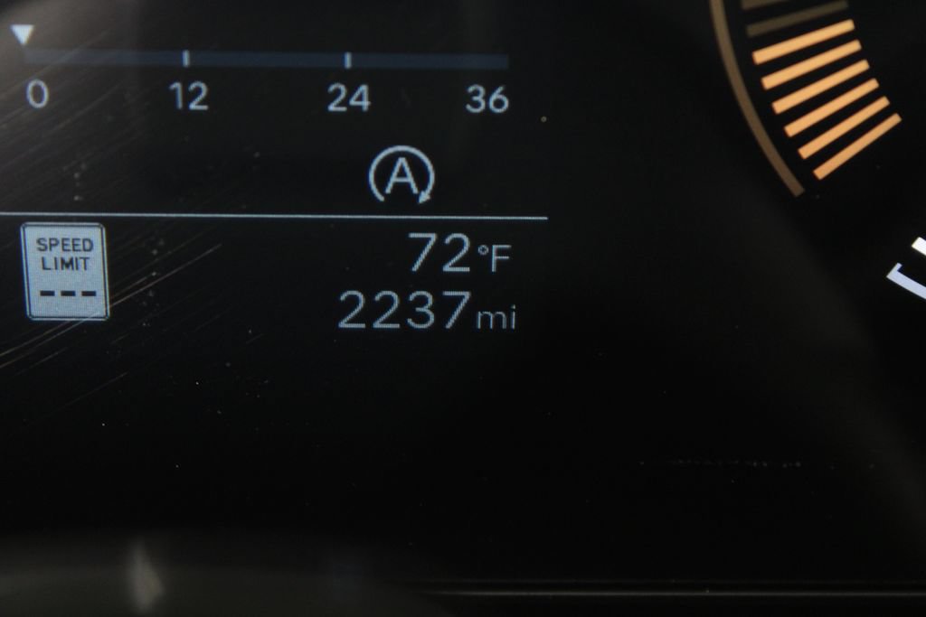 Certified 2026 Hyundai Santa Fe SEL FWD image 30