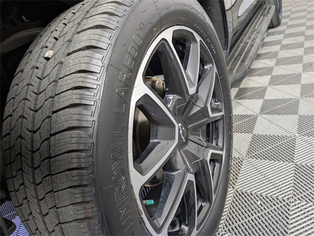 Used 2021 Chevrolet Tahoe RST w/ Luxury Package image 9