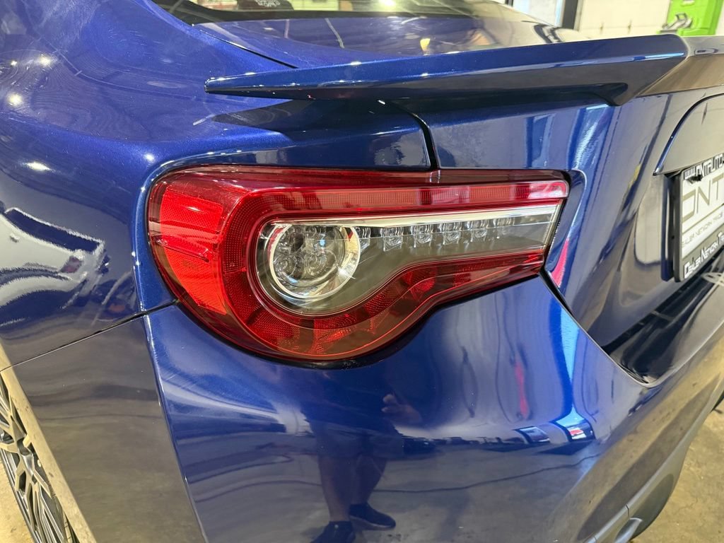 Used 2019 Toyota 86 RWD image 30