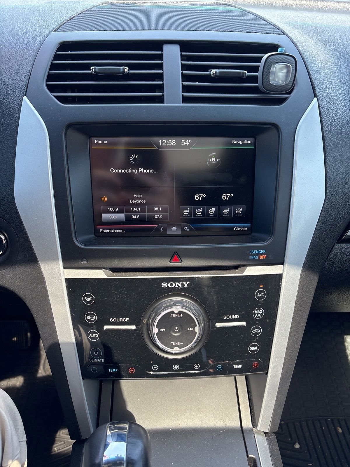 Used 2015 Ford Explorer Limited w/ Equipment Group 301A image 11