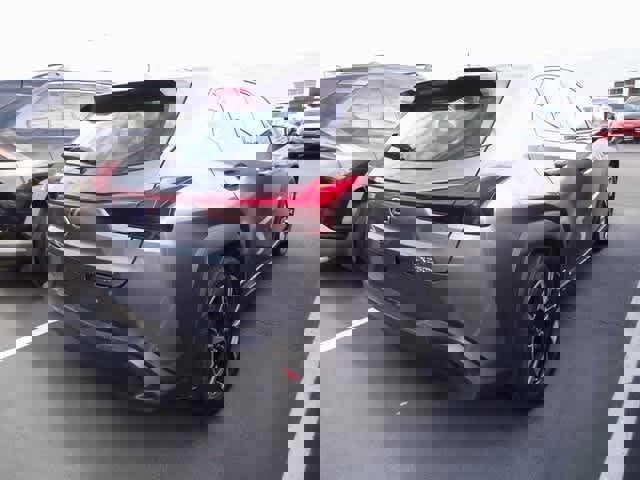 Used 2021 Lexus UX 250h w/ Premium Package image 4