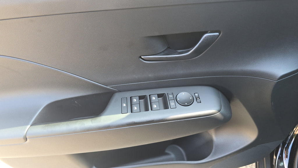 New 2027 Hyundai Kona SEL Sport AWD/4WD image 16