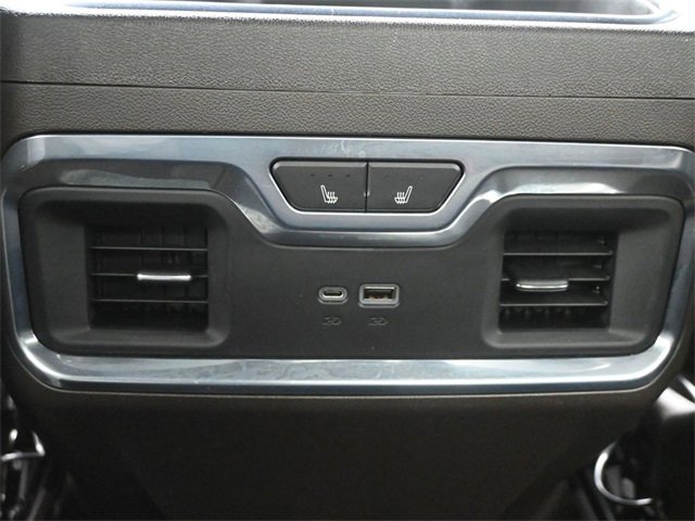 Used 2022 GMC Sierra 1500 Denali w/ Denali Reserve Package image 26