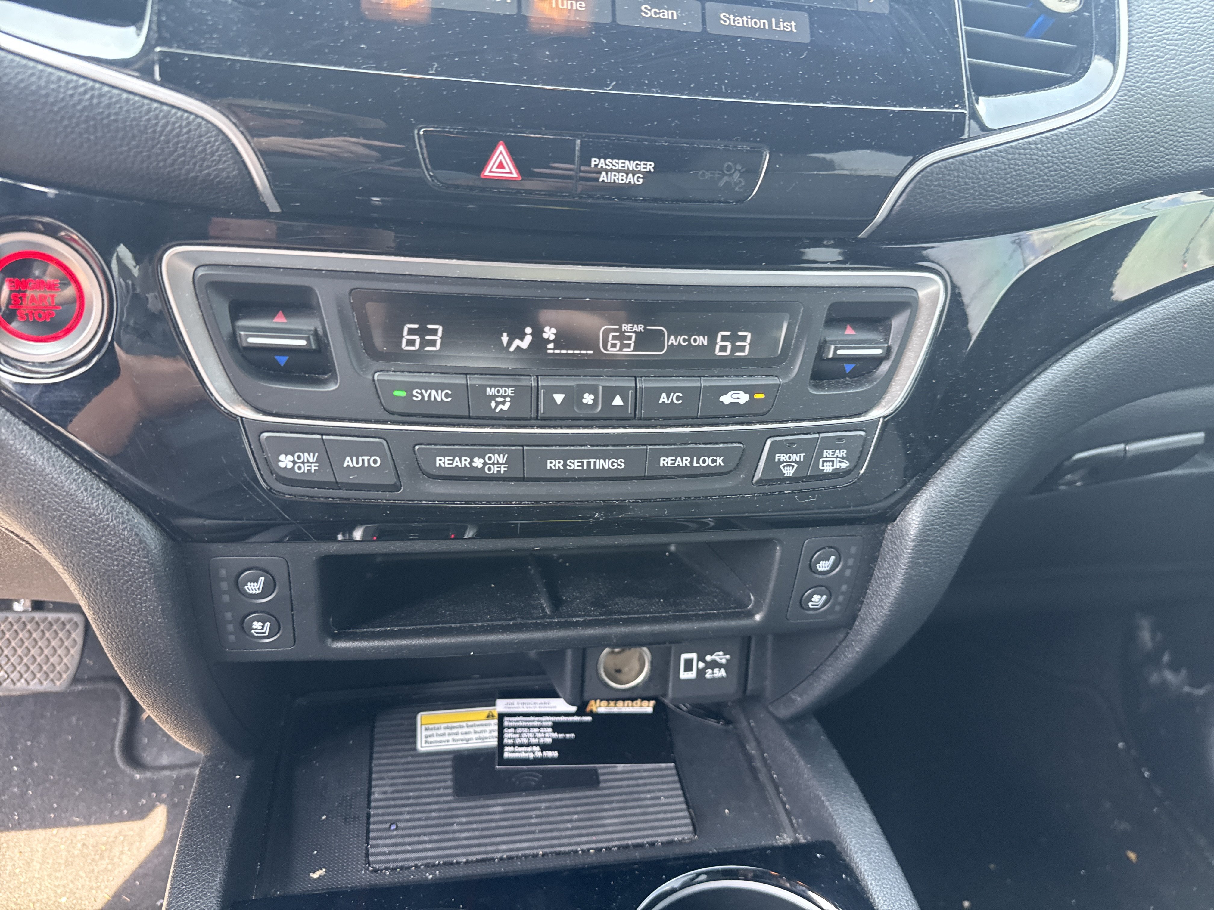 Used 2021 Honda Passport Elite image 25