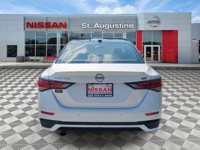 Certified 2025 Nissan Sentra SR FWD image 3