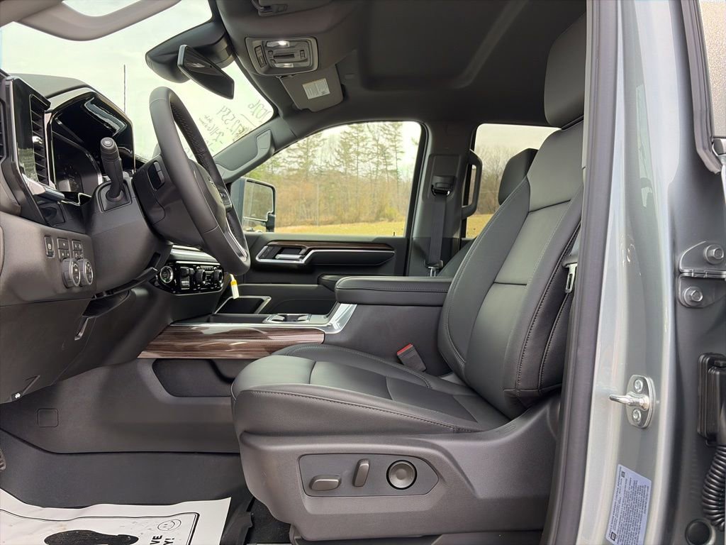 New 2026 Chevrolet Silverado 2500 LT w/ Trail Boss Package image 19