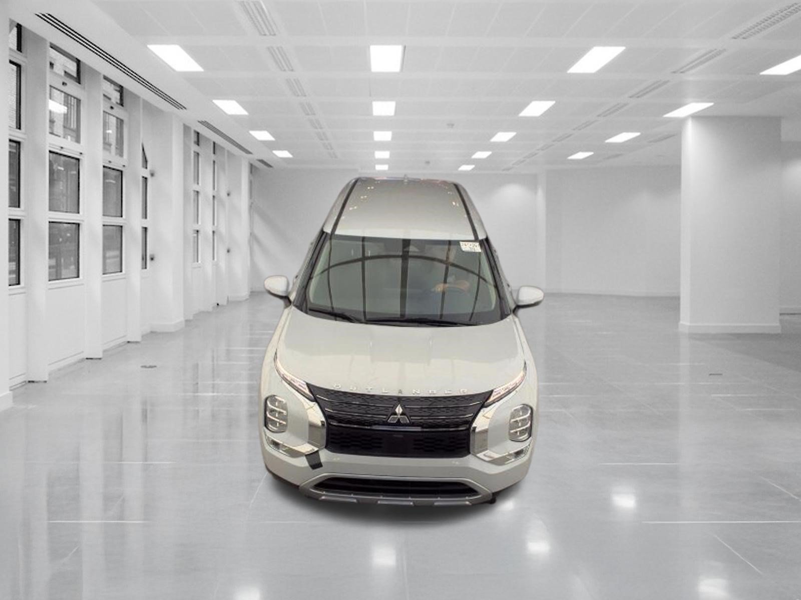 Used 2023 Mitsubishi Outlander SE FWD image 2