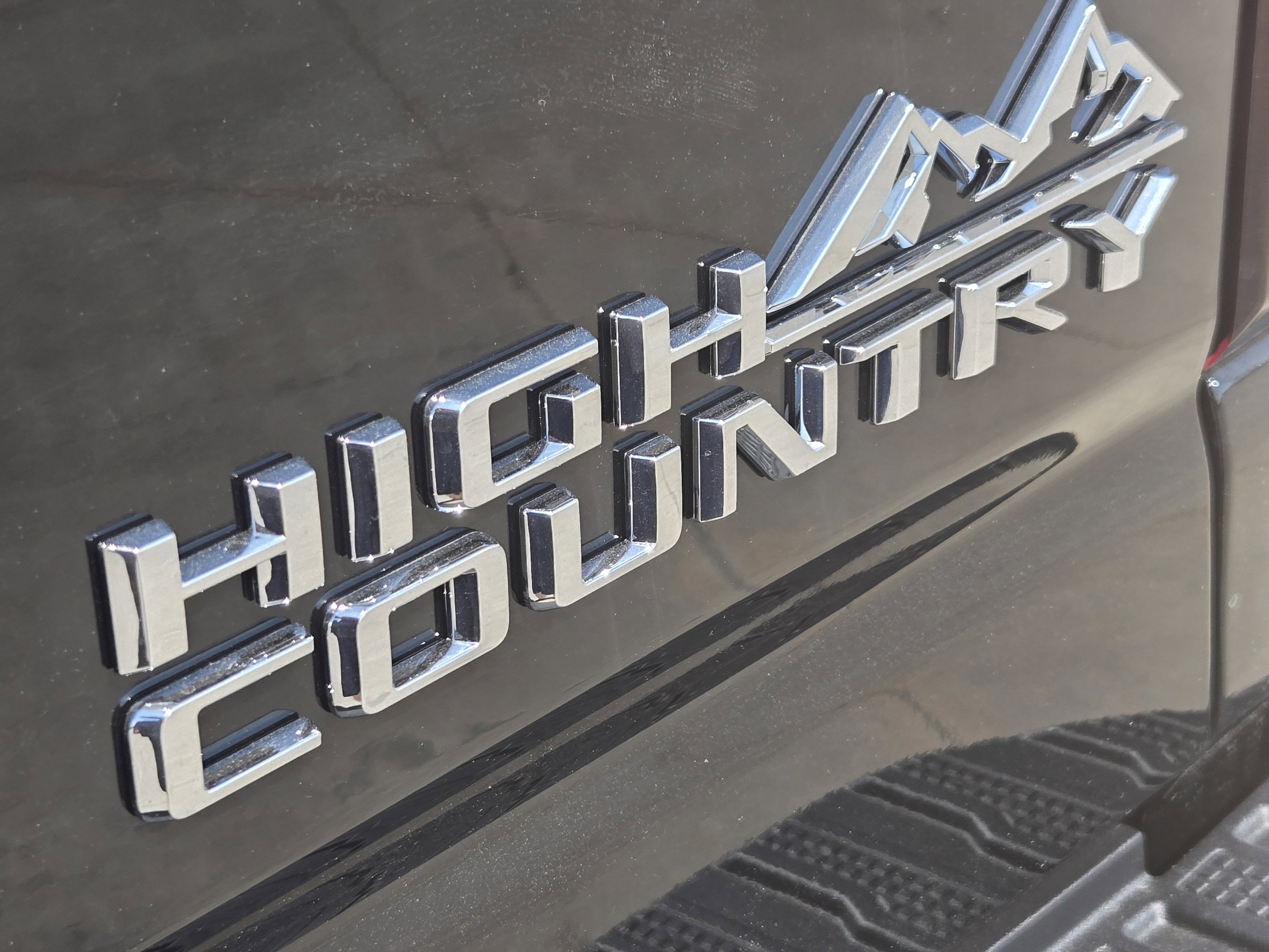 New 2025 Chevrolet Silverado 2500 High Country w/ High Country Premium Package image 7