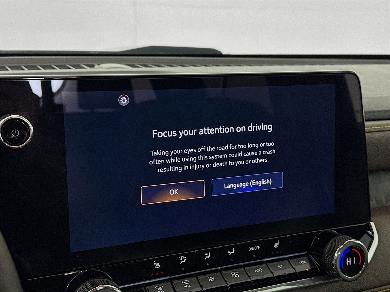 Used 2024 Chevrolet Colorado ZR2 image 12