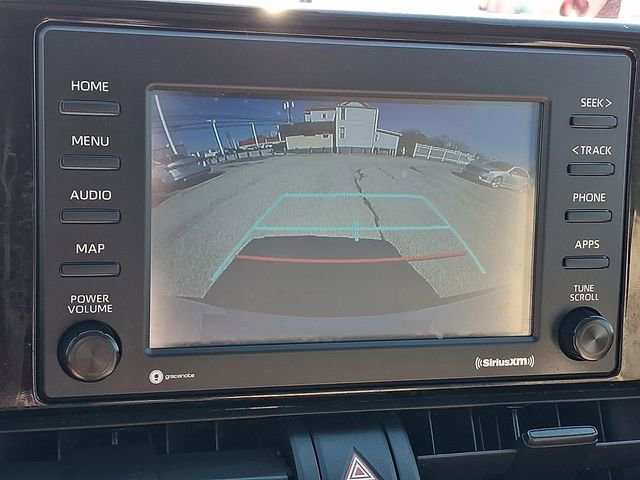 Used 2021 Toyota RAV4 LE AWD/4WD image 18