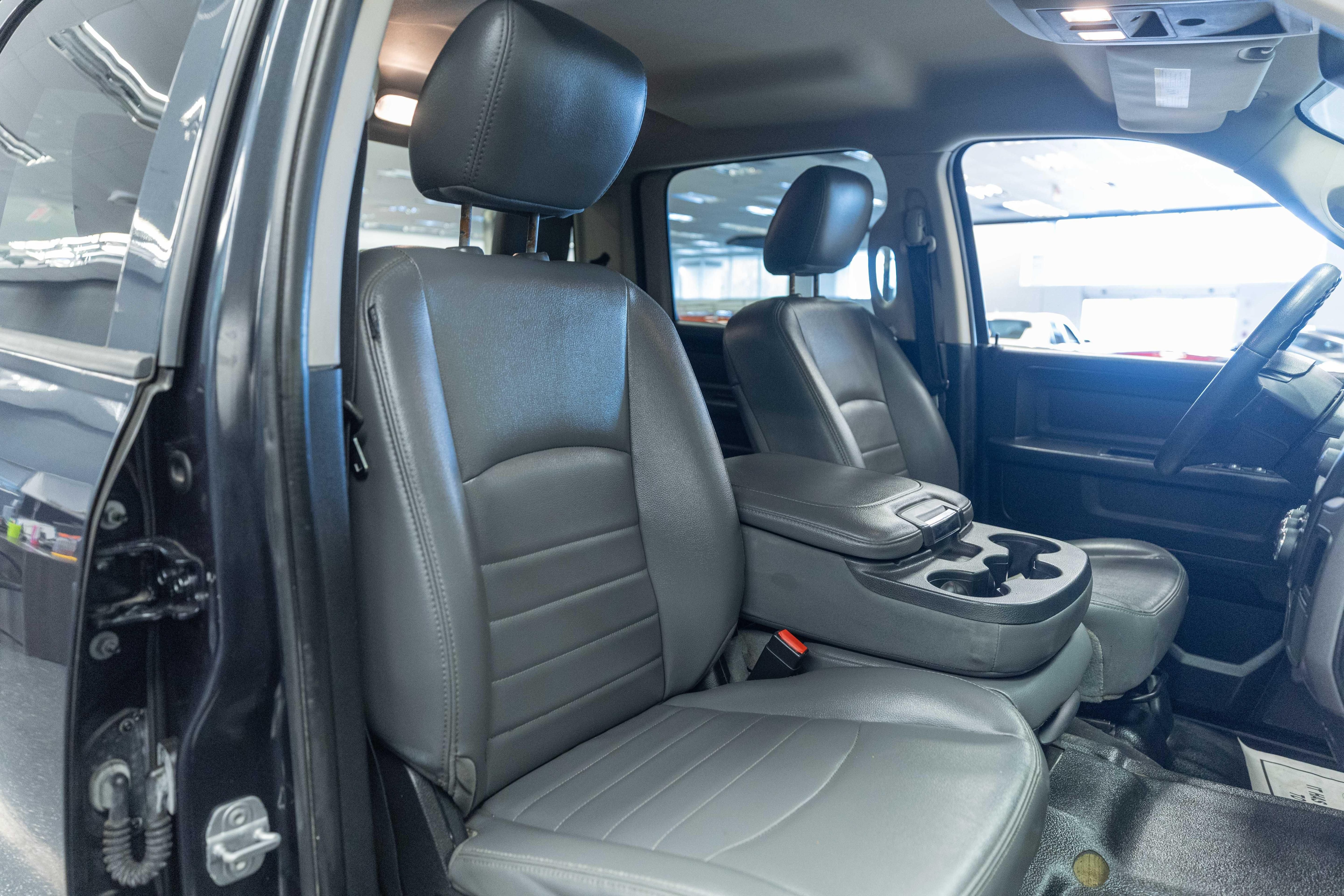 Used 2014 RAM 1500 Tradesman RWD image 15