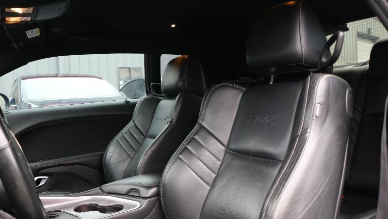 Used 2019 Dodge Challenger R/T Scat Pack w/ Shaker Package image 9