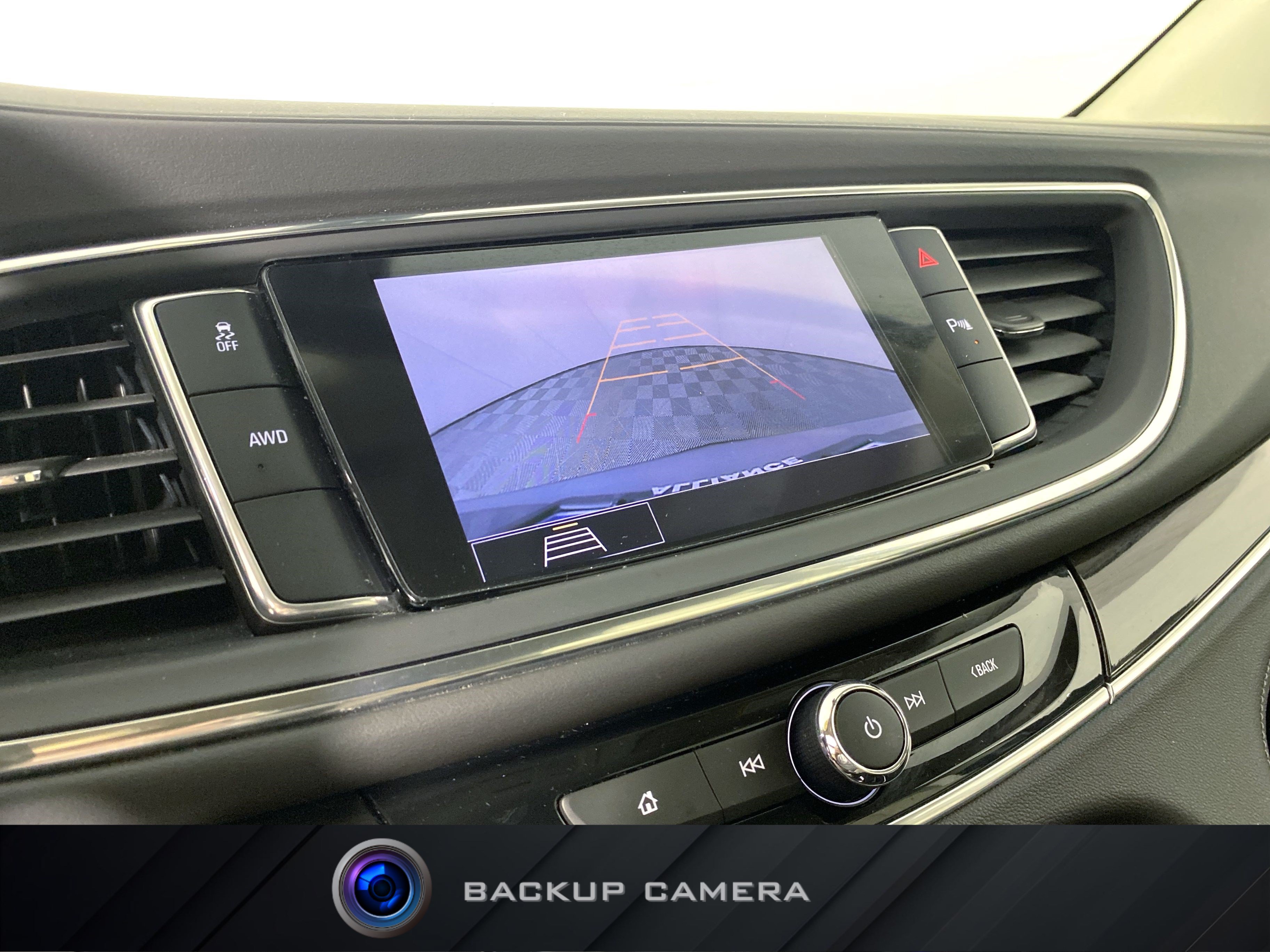 Used 2020 Buick Enclave Essence AWD/4WD image 4