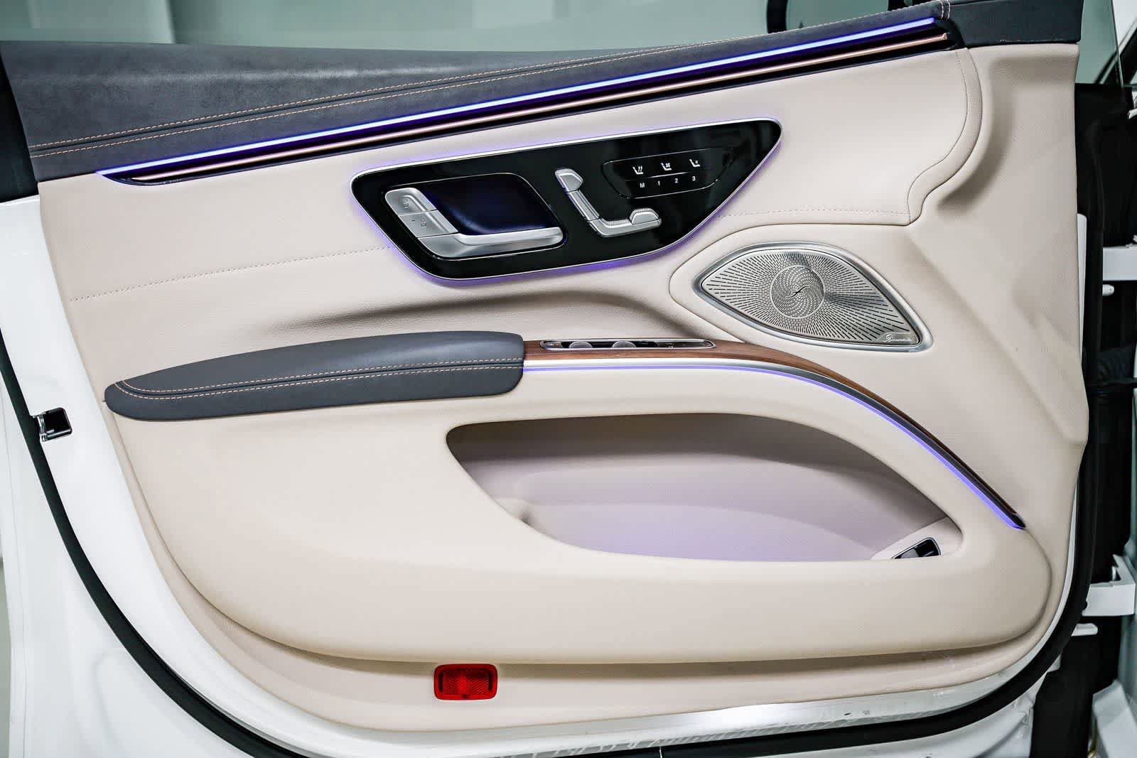 Certified 2023 Mercedes-Benz EQS 580 4MATIC Sedan image 19