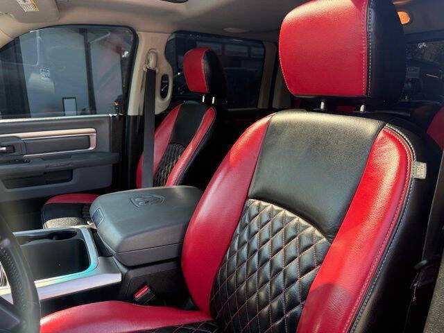Used 2019 RAM 1500 Warlock AWD/4WD image 17