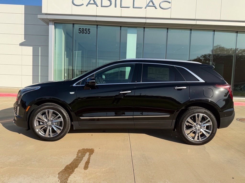 New 2026 Cadillac XT5 Premium Luxury w/ Driver Assist Package FWD image 2