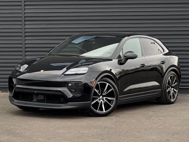 New 2026 Porsche Macan 4 Electric image 1