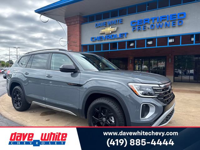 Used 2025 Volkswagen Atlas Peak Edition SE