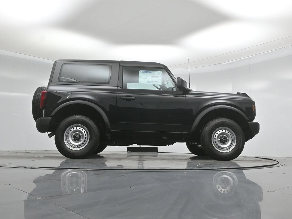 New 2026 Ford Bronco 2-Door AWD/4WD image 39