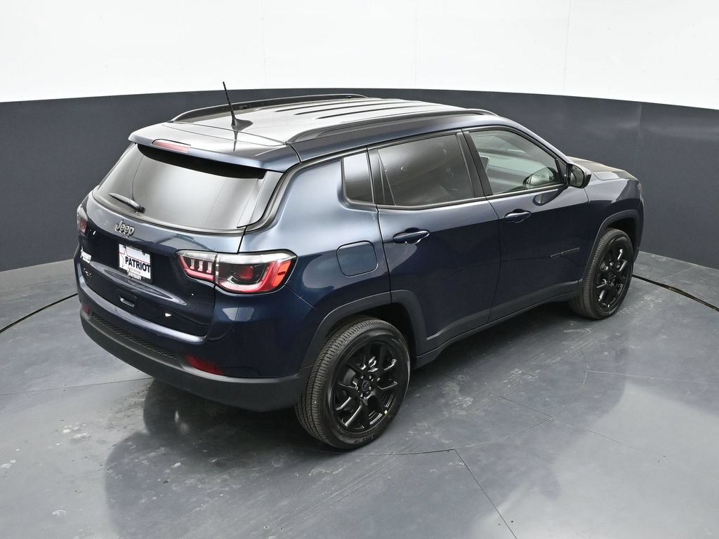 New 2026 Jeep Compass Latitude AWD/4WD image 38