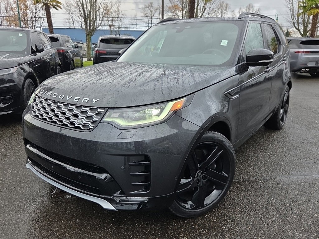 New 2026 Land Rover Discovery Limited Edition image 1