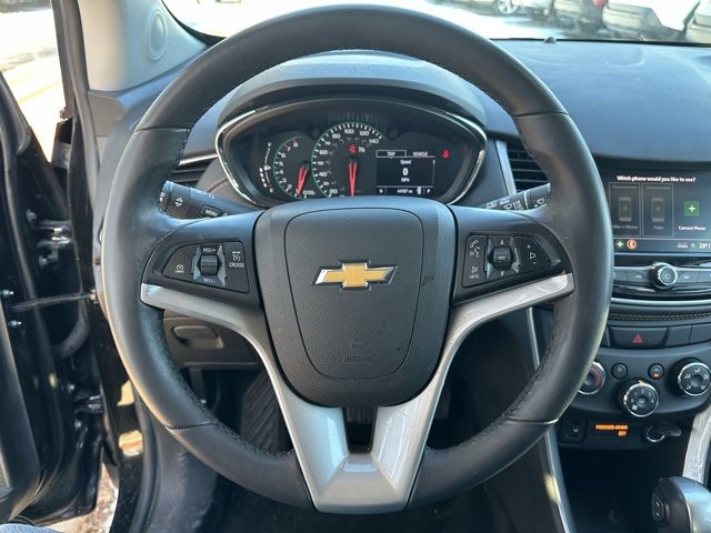 Used 2020 Chevrolet Trax LT w/ Driver Confidence Package image 16