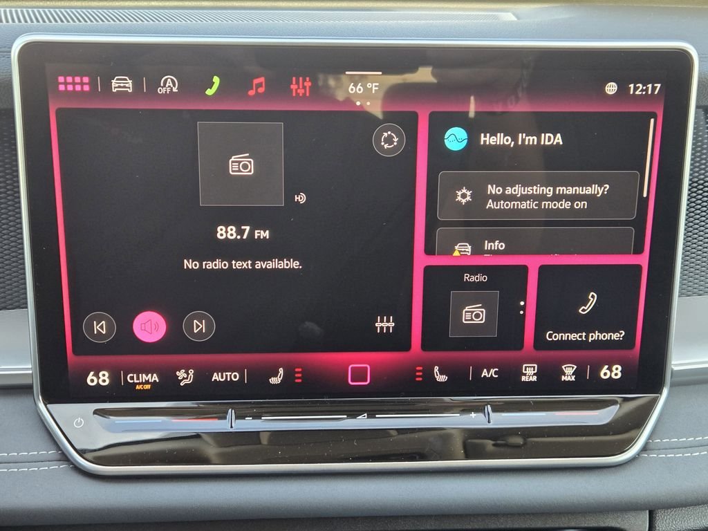 New 2026 Volkswagen Tiguan SE FWD image 13