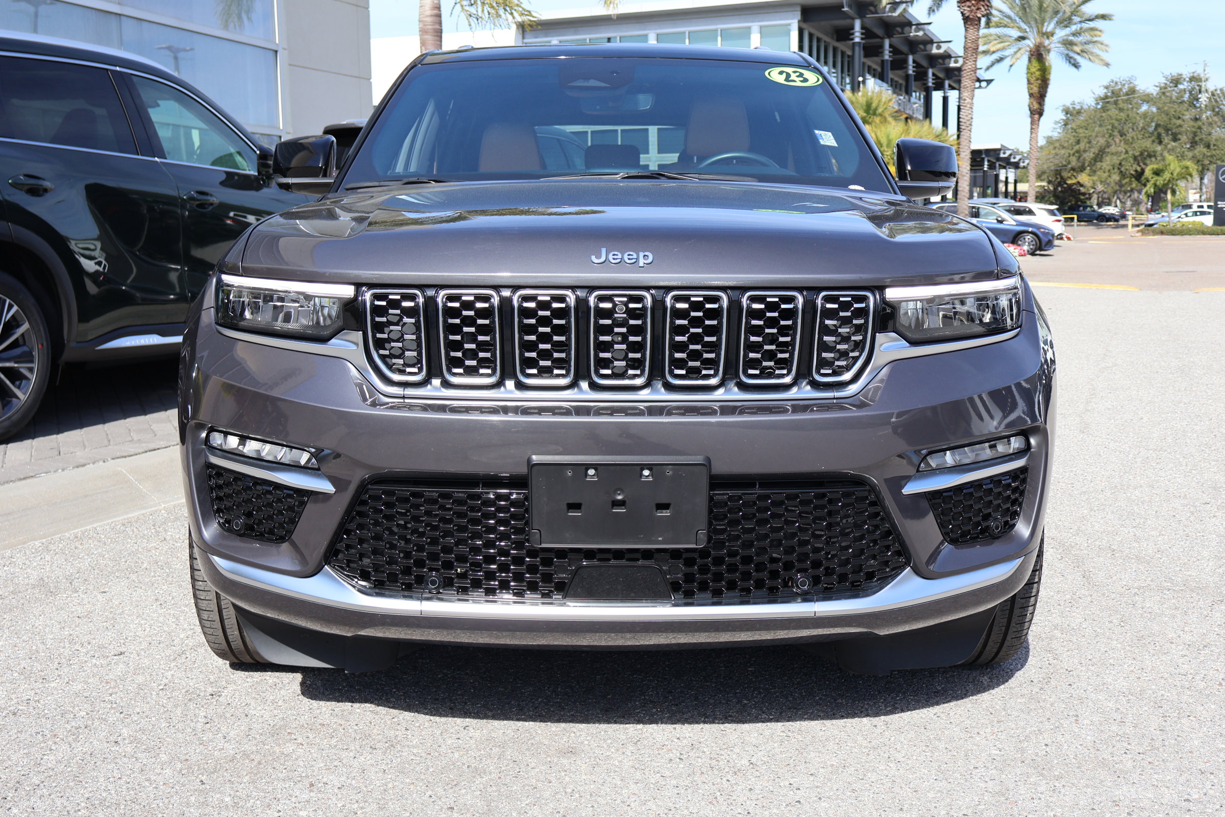 Used 2023 Jeep Grand Cherokee Summit image 10