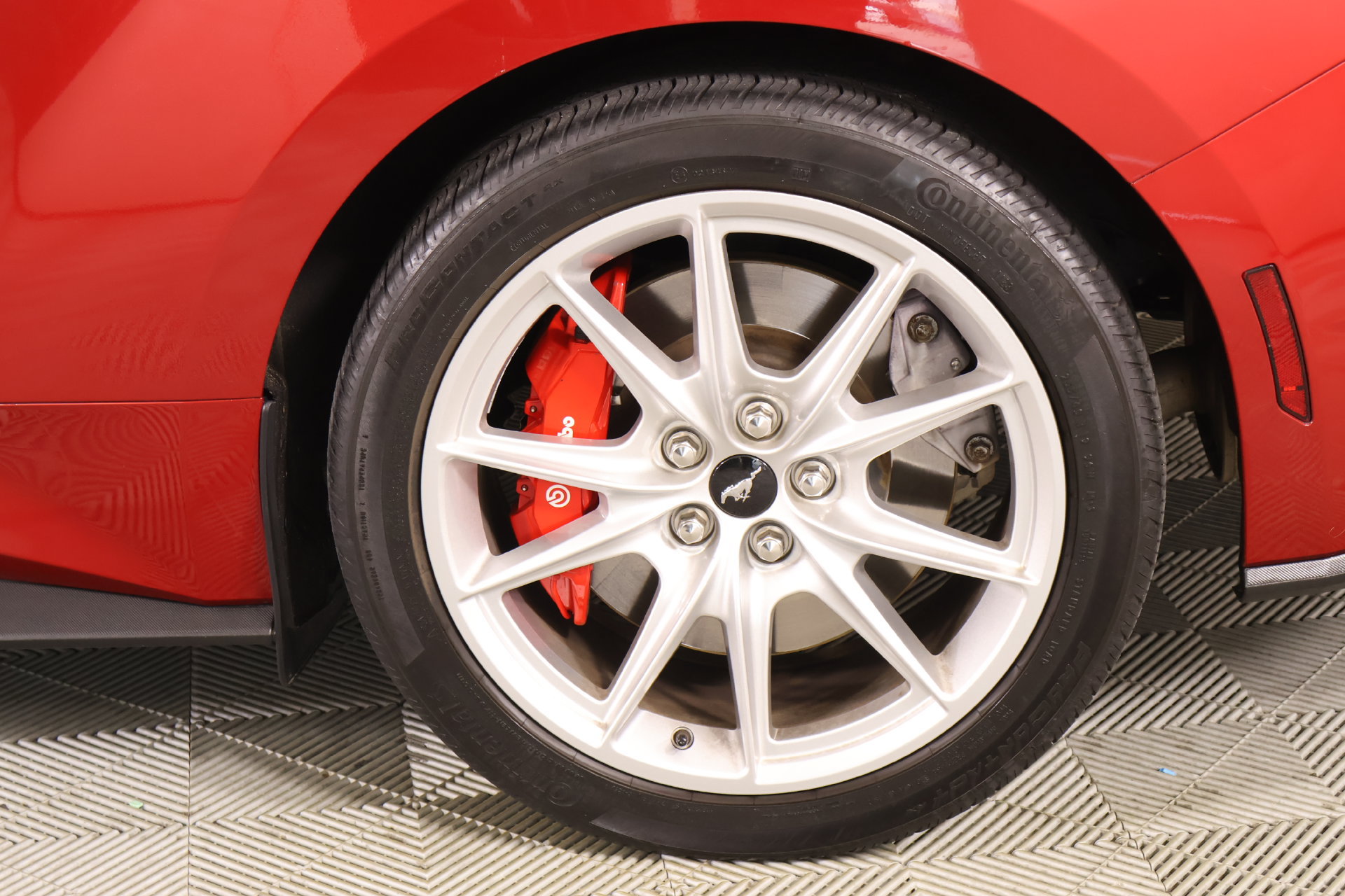 Used 2024 Ford Mustang GT Premium RWD image 18