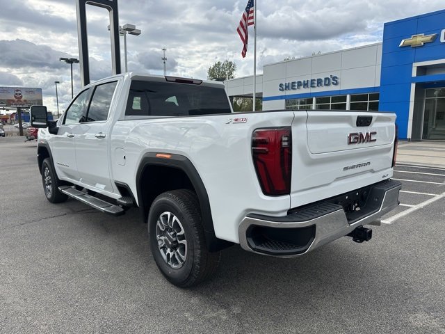 New 2025 GMC Sierra 2500 SLT w/ SLT Convenience Package image 21