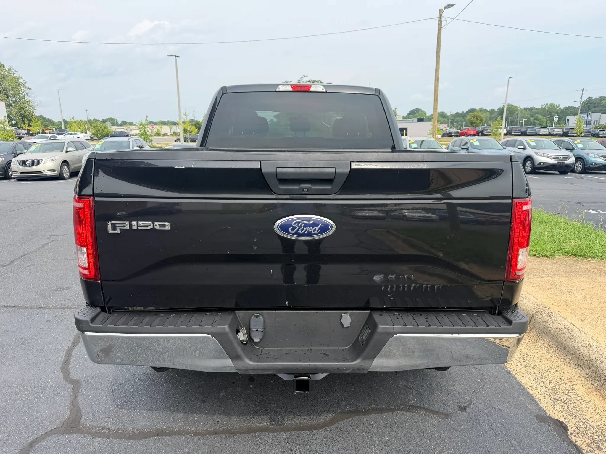 Used 2015 Ford F150 XLT w/ Equipment Group 301A Mid RWD image 5