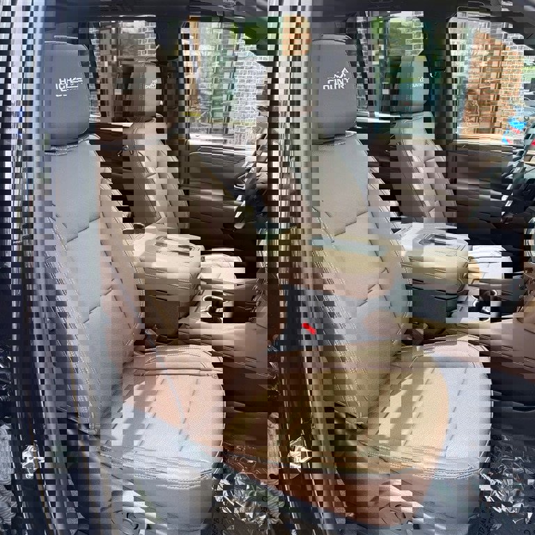 Used 2023 Chevrolet Tahoe High Country AWD/4WD image 11