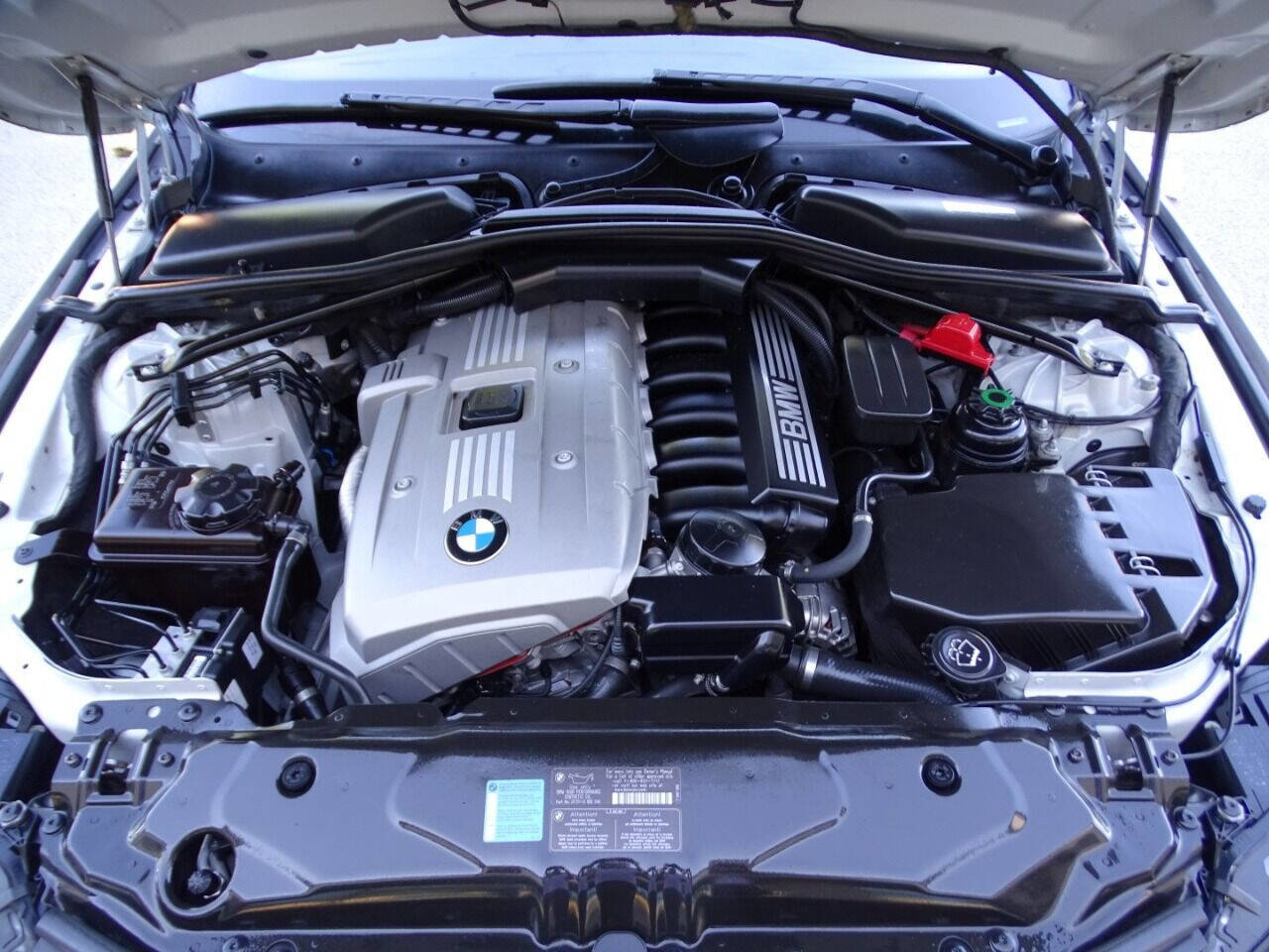 Used 2007 BMW 530xi Wagon AWD/4WD image 67