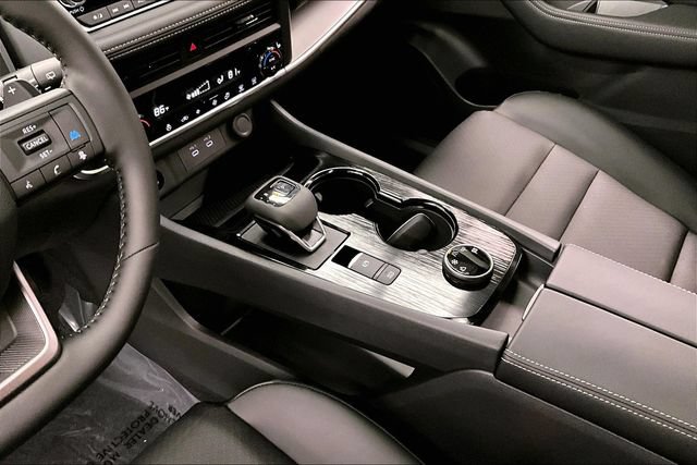 New 2026 Nissan Rogue Dark Armor AWD/4WD image 8